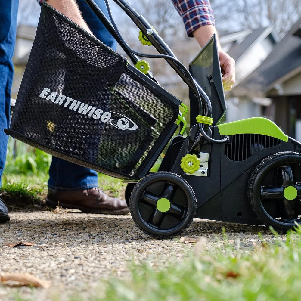 Earthwise DT71613AA 13-Amp 16-Inch Corded Dethatcher with Scarifier Blade and Co